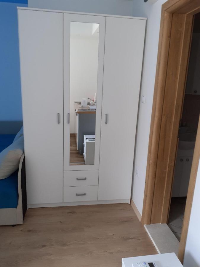 Apartmani Slado Τρέμπινιε Εξωτερικό φωτογραφία