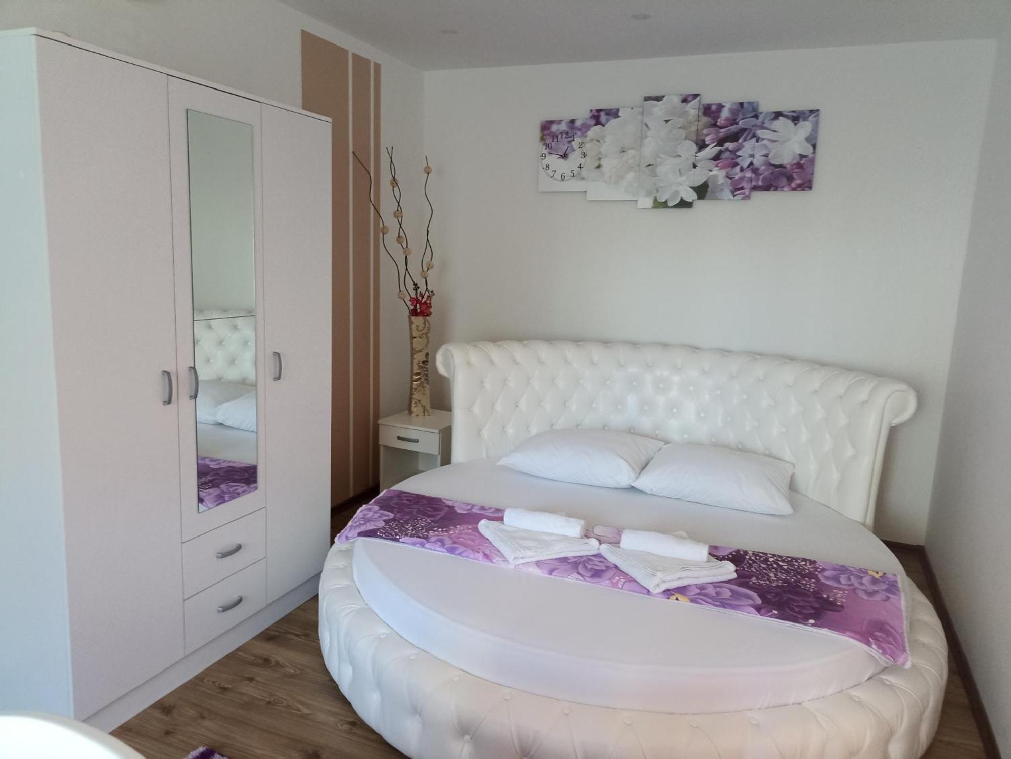 Apartmani Slado Τρέμπινιε Εξωτερικό φωτογραφία