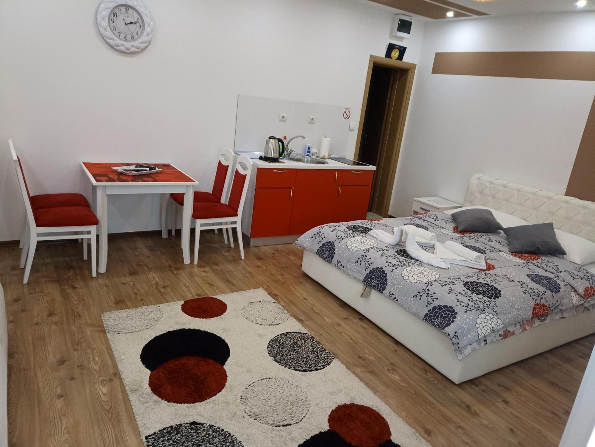 Apartmani Slado Τρέμπινιε Δωμάτιο φωτογραφία