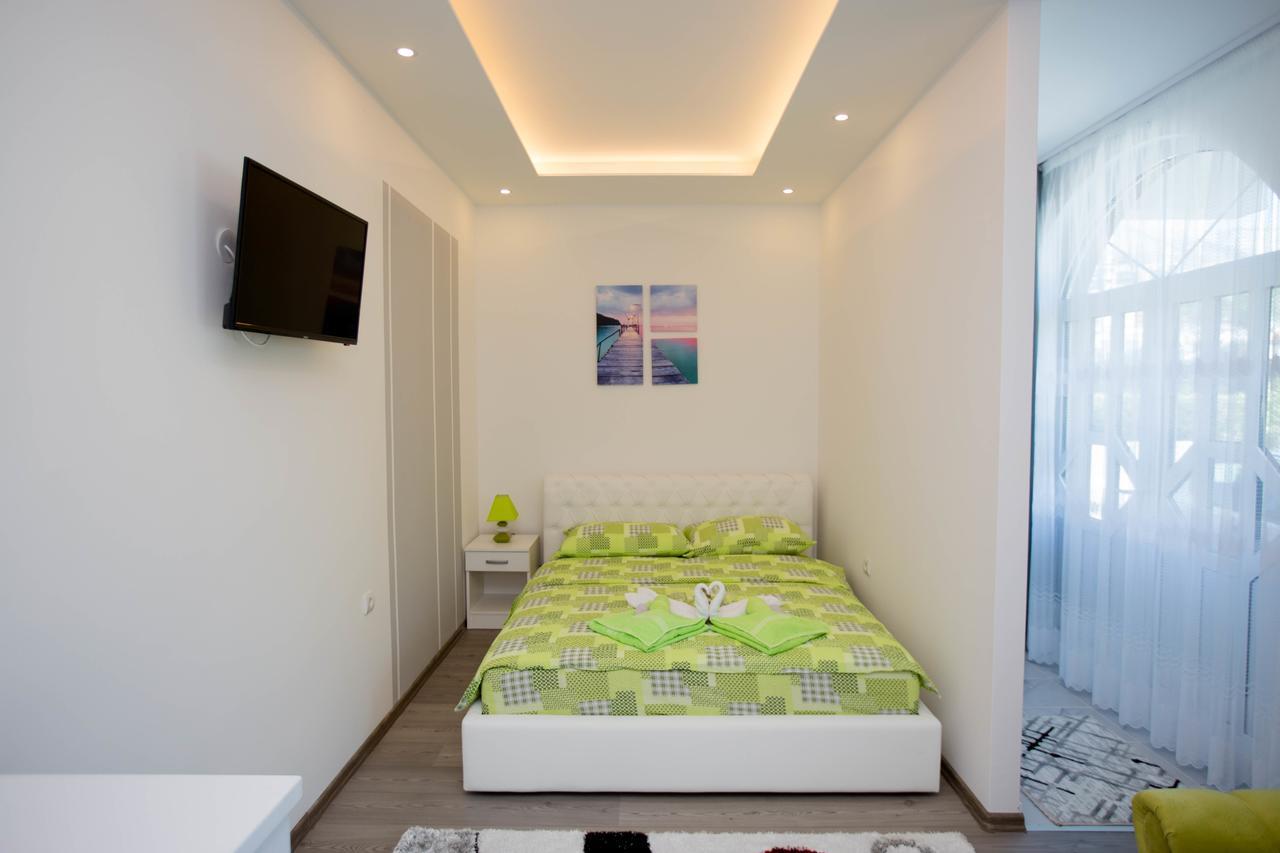 Apartmani Slado Τρέμπινιε Εξωτερικό φωτογραφία