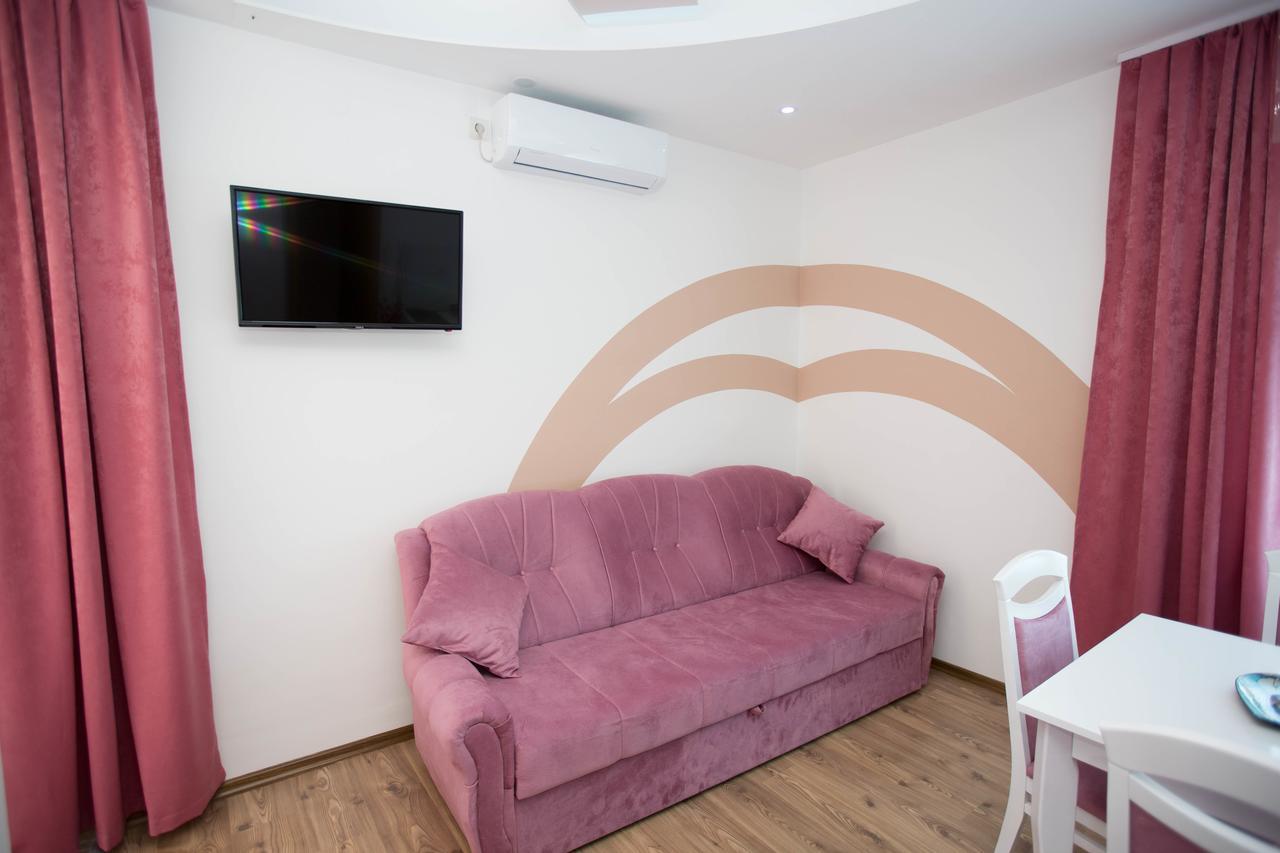 Apartmani Slado Τρέμπινιε Εξωτερικό φωτογραφία