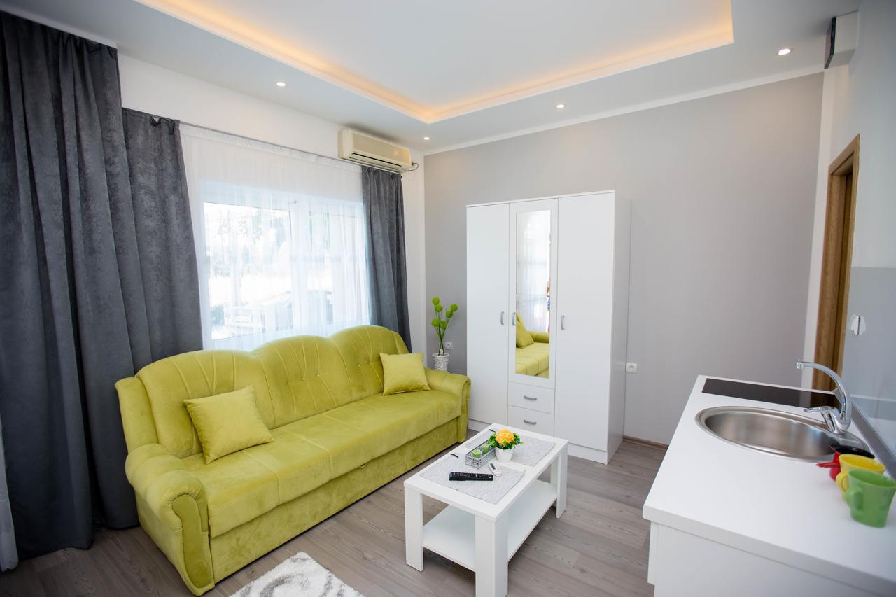Apartmani Slado Τρέμπινιε Εξωτερικό φωτογραφία